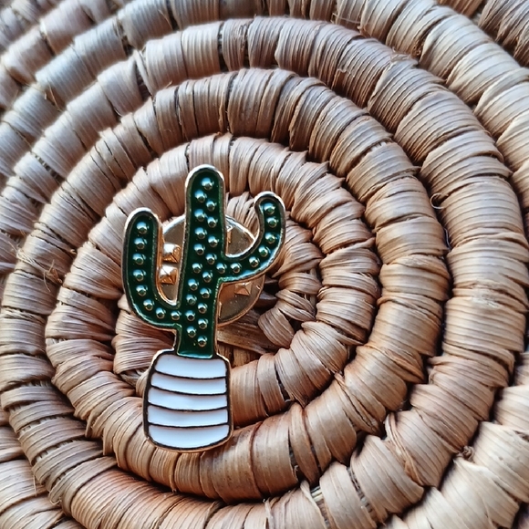 Source Unknown Jewelry - 5/$25 NEW Cactus Enamel Pin